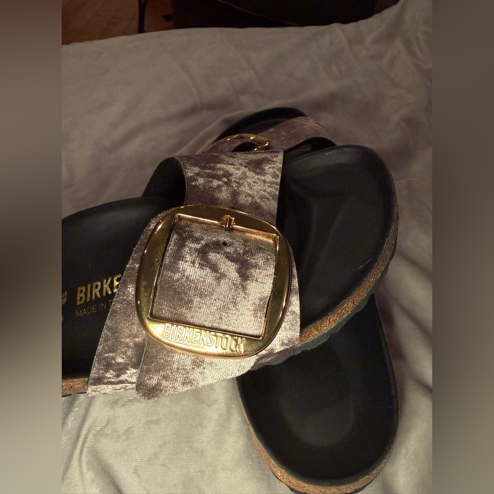 Birkenstock New w/o Box Madrid Big Buckle Rivet Logo Taupe Grey Velvet Exquisite - Picture 10 of 10